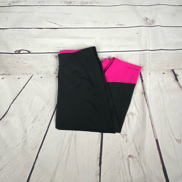 Adidas Pink/Black Capris - Picture 1 of 8